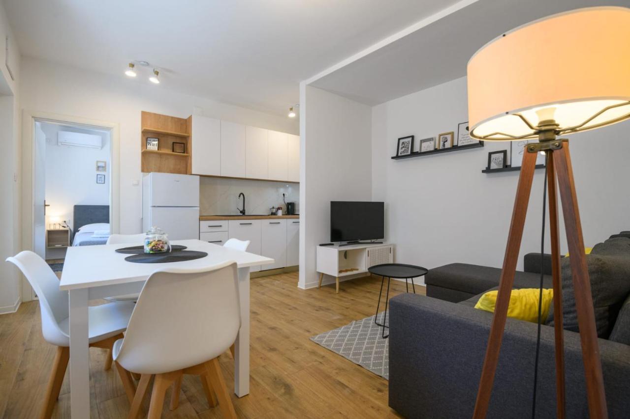 Apartment Emaro 2