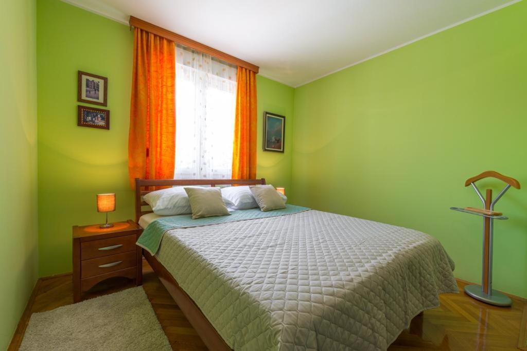 Sunny Apartment Lapad 2