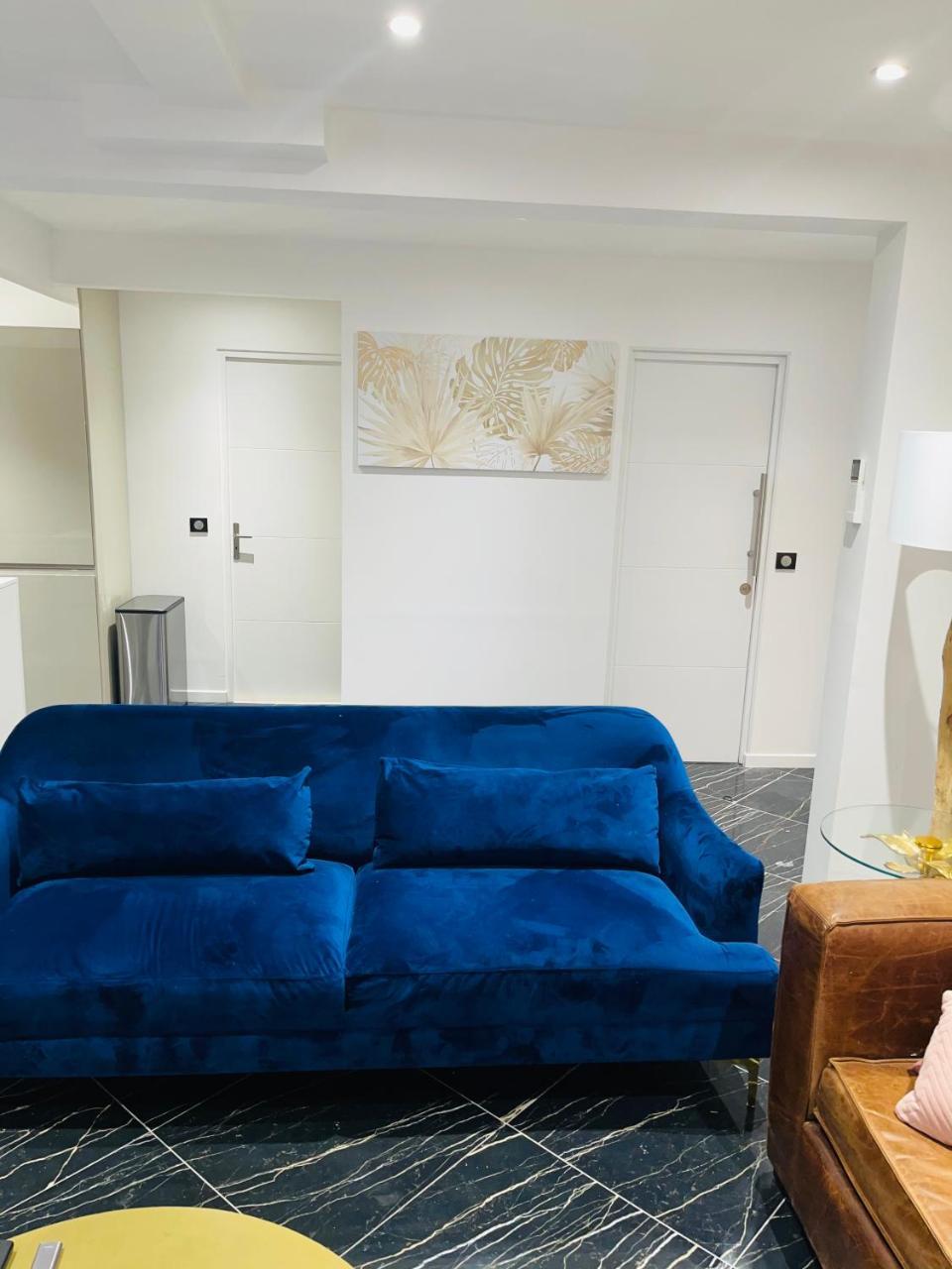 Appartement Avec Vue Sur la Tour Eiifel