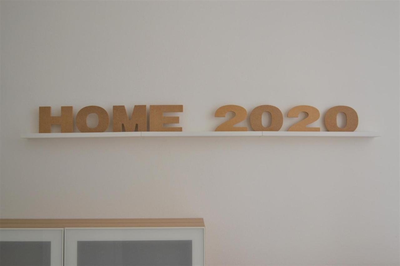 Home 2020: Come a Casa! Feel at Home! Wie Zuhause!