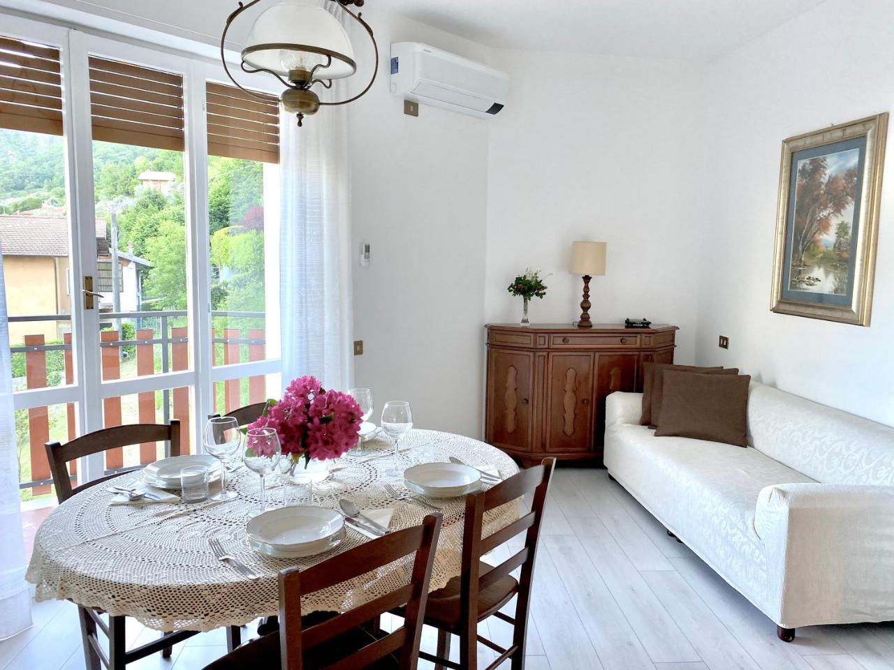 Lake View Apartment 2
