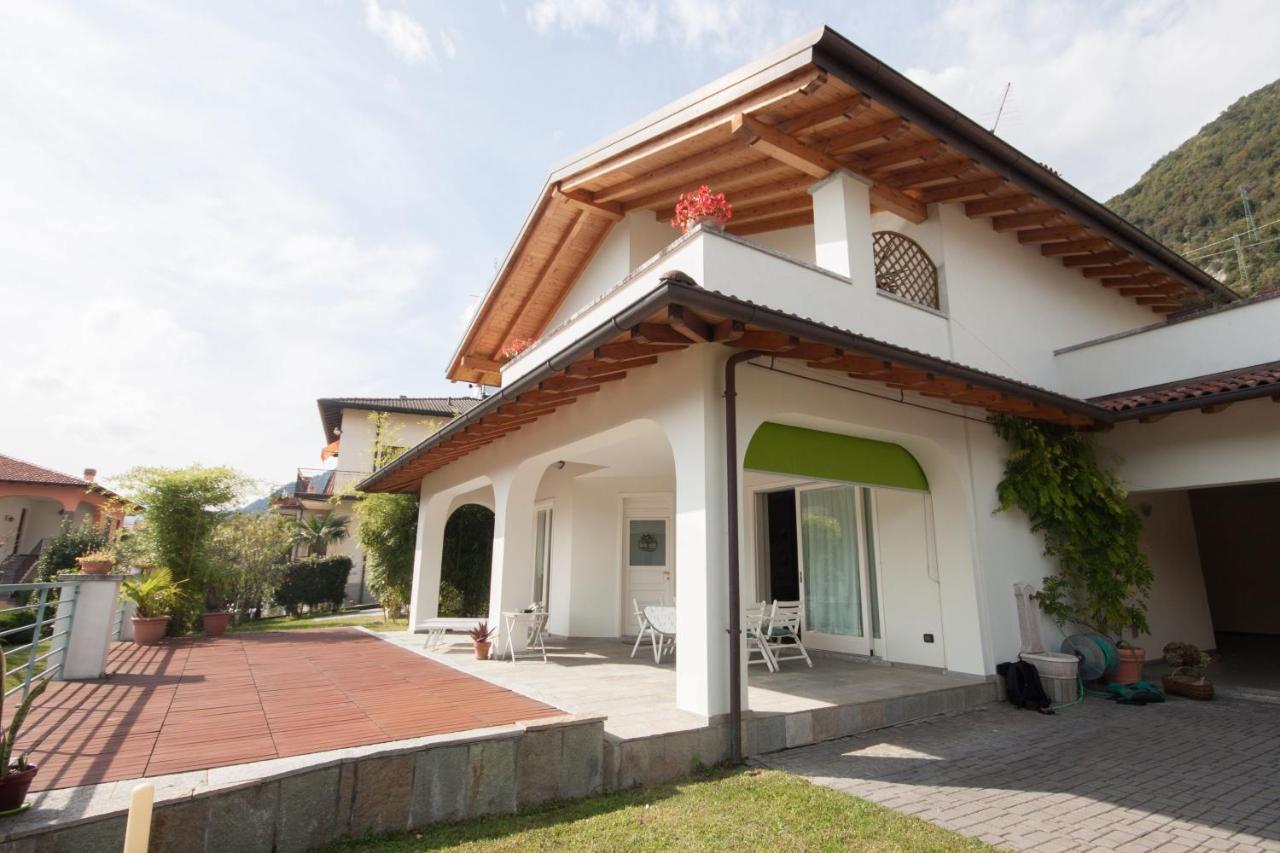 Villa 3 Olivi - Sleep 5 - in Lenno (Adults Only)