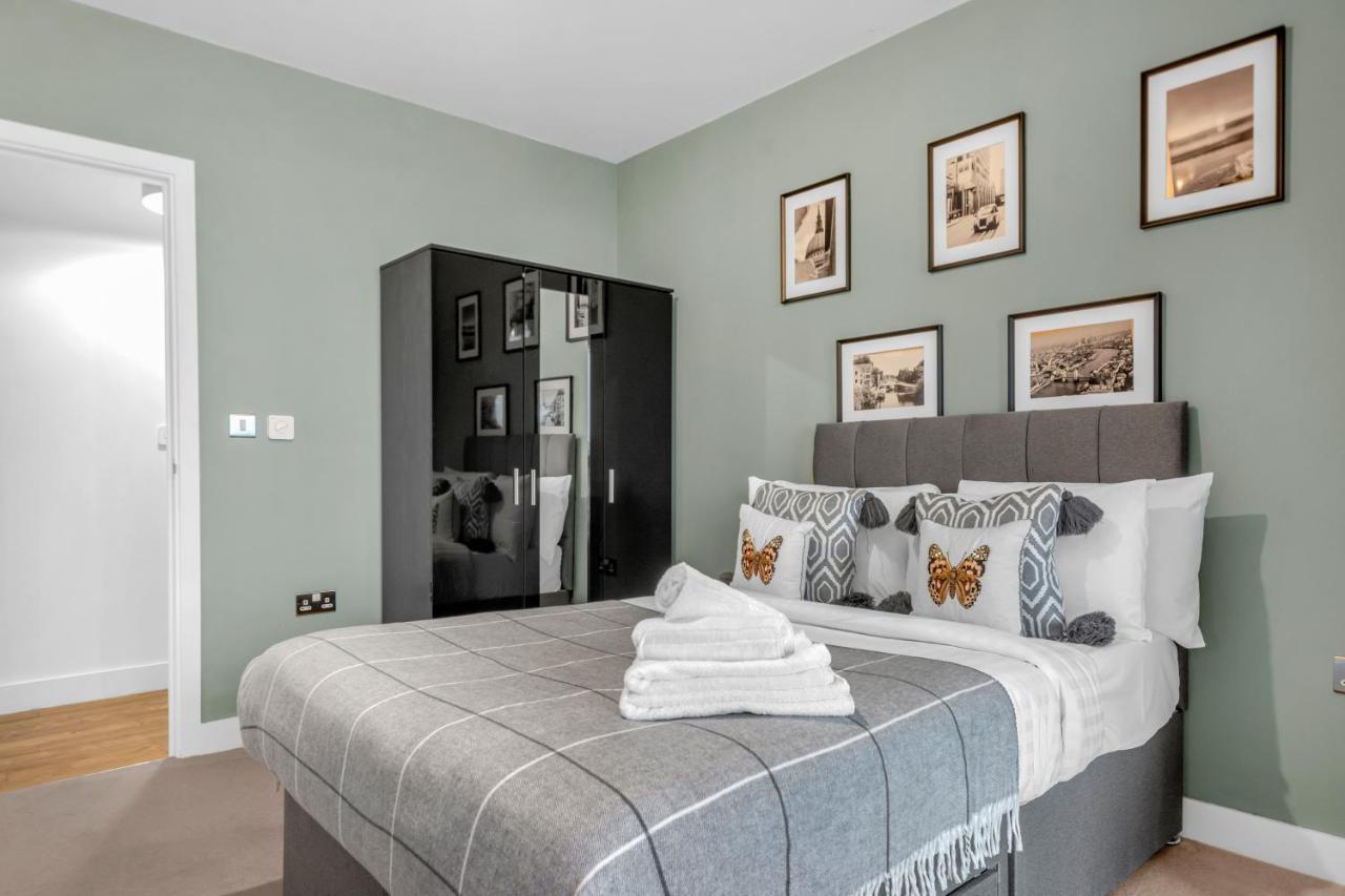 Hackney Wick Two Bedroom Apartment 1