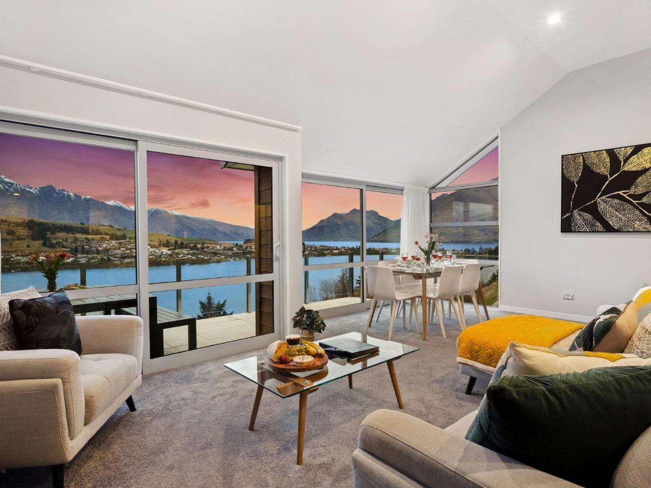 Remarkable Hideaway by Relaxaway Holiday Homes