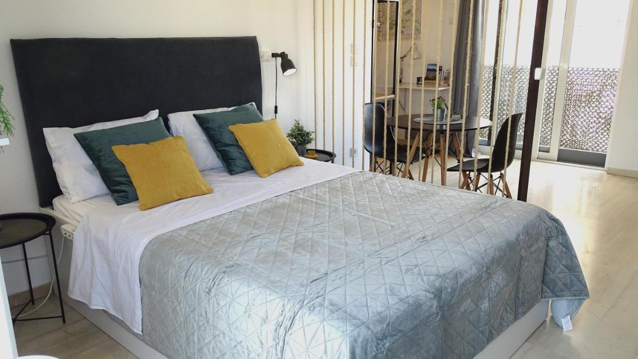 Hermes New & Comfy Studio - 25' Walk To the Acropolis