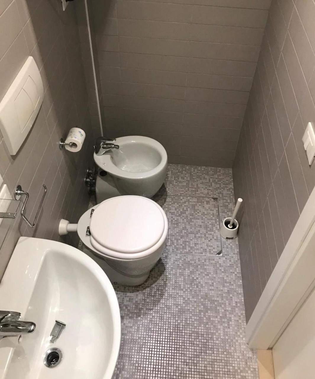Santi Apostoli Apartment 1