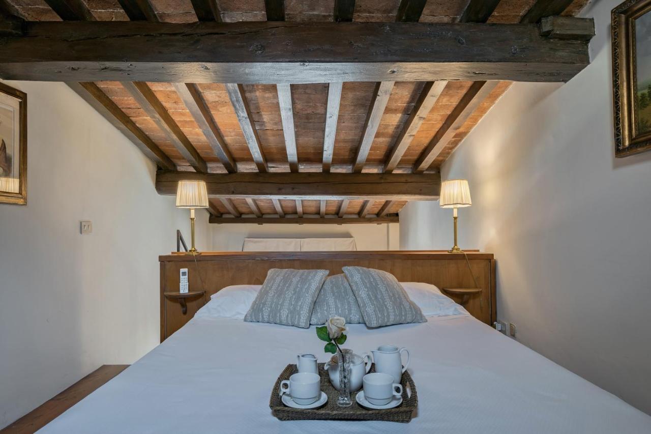 Tiziano Big Penthouse in the Oltrarno 2