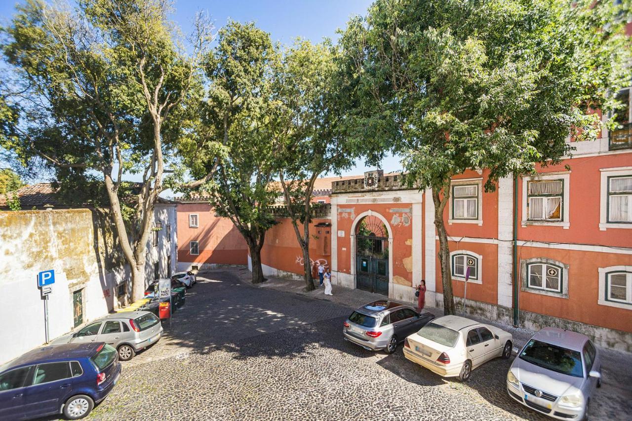 Guestready - Classical Portuguese Style Family Apt in Bohomeain Alfama 2