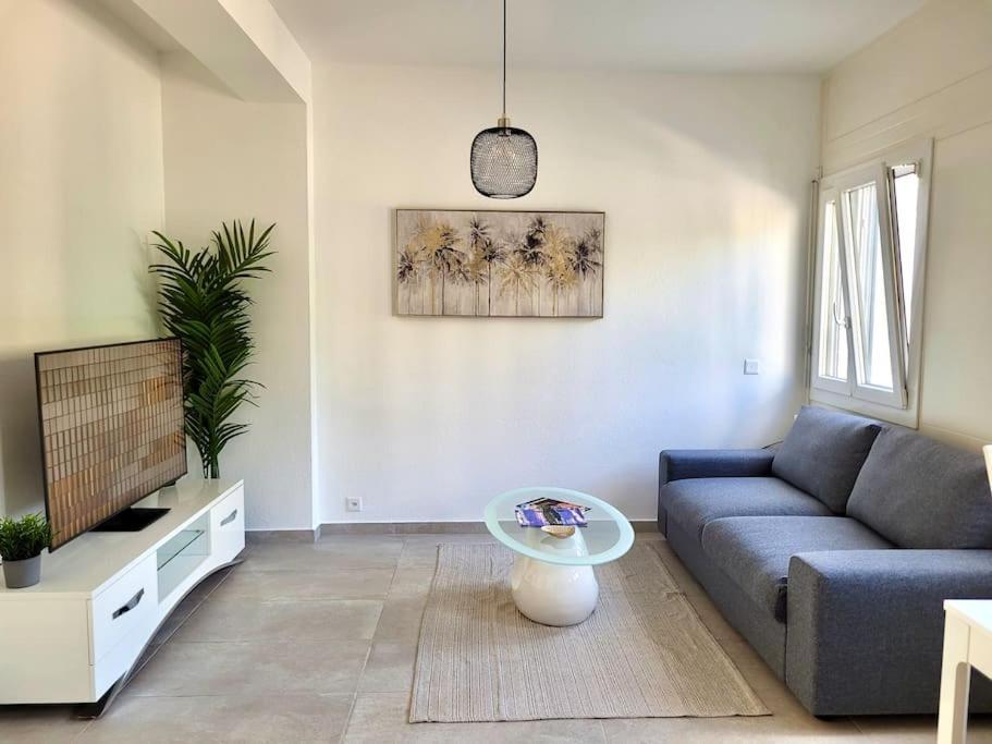 Apartment Palma - Central & Cozy with Free Private Parking