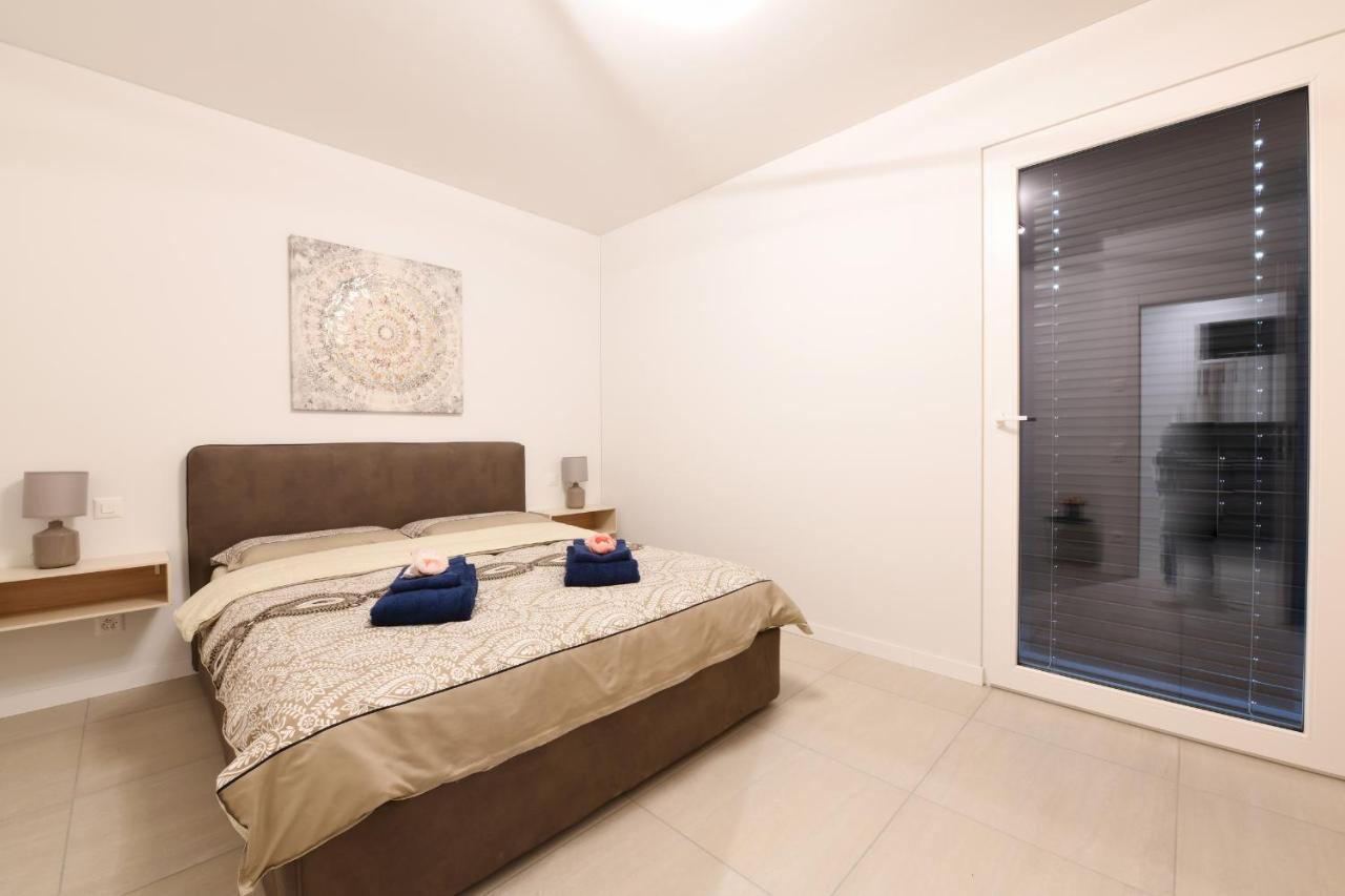 Magic Deluxe Suites - Free Parking 2