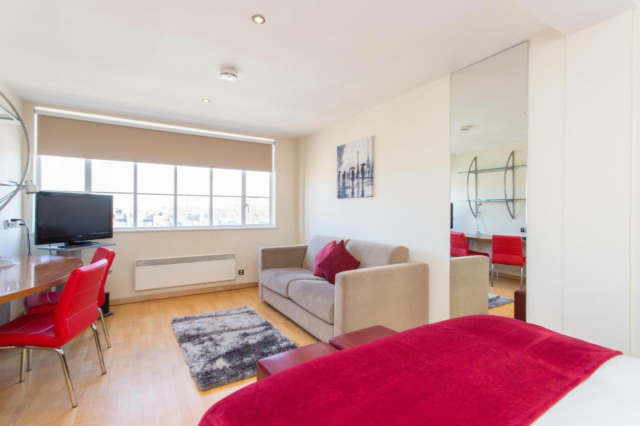 Roland House Apartments 2