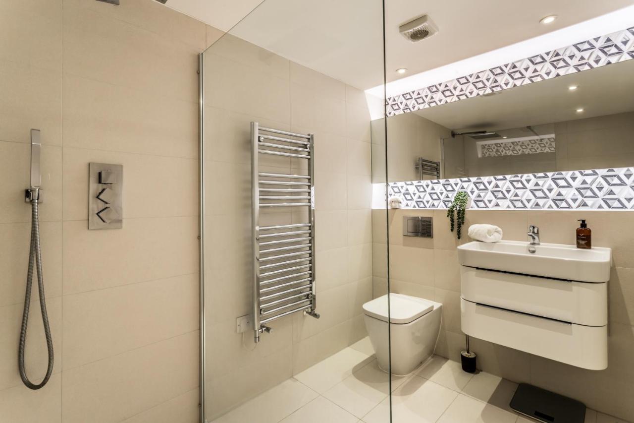Borough Market 2-Bed Apartments 1