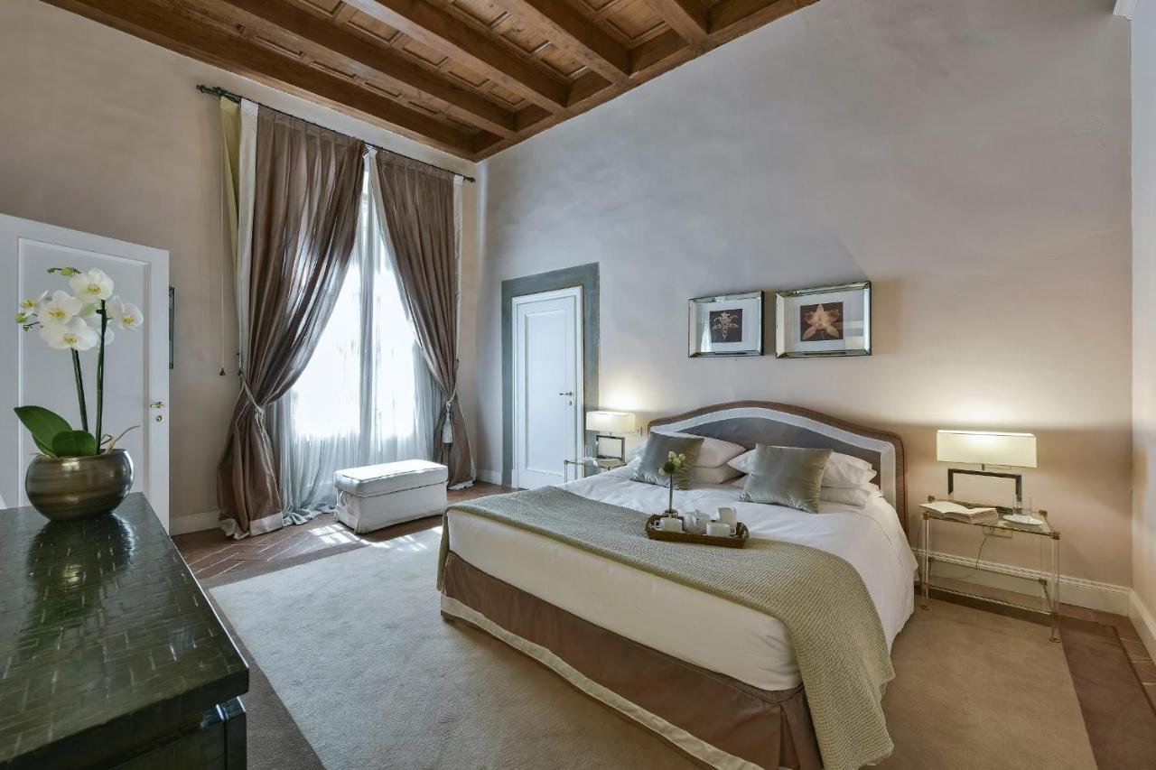 Boccaccio Elegant Apartment in Oltrarno 1