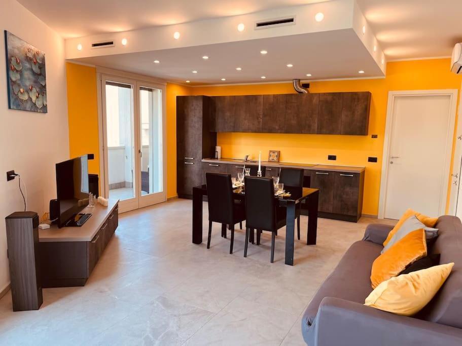 Casa di Como.