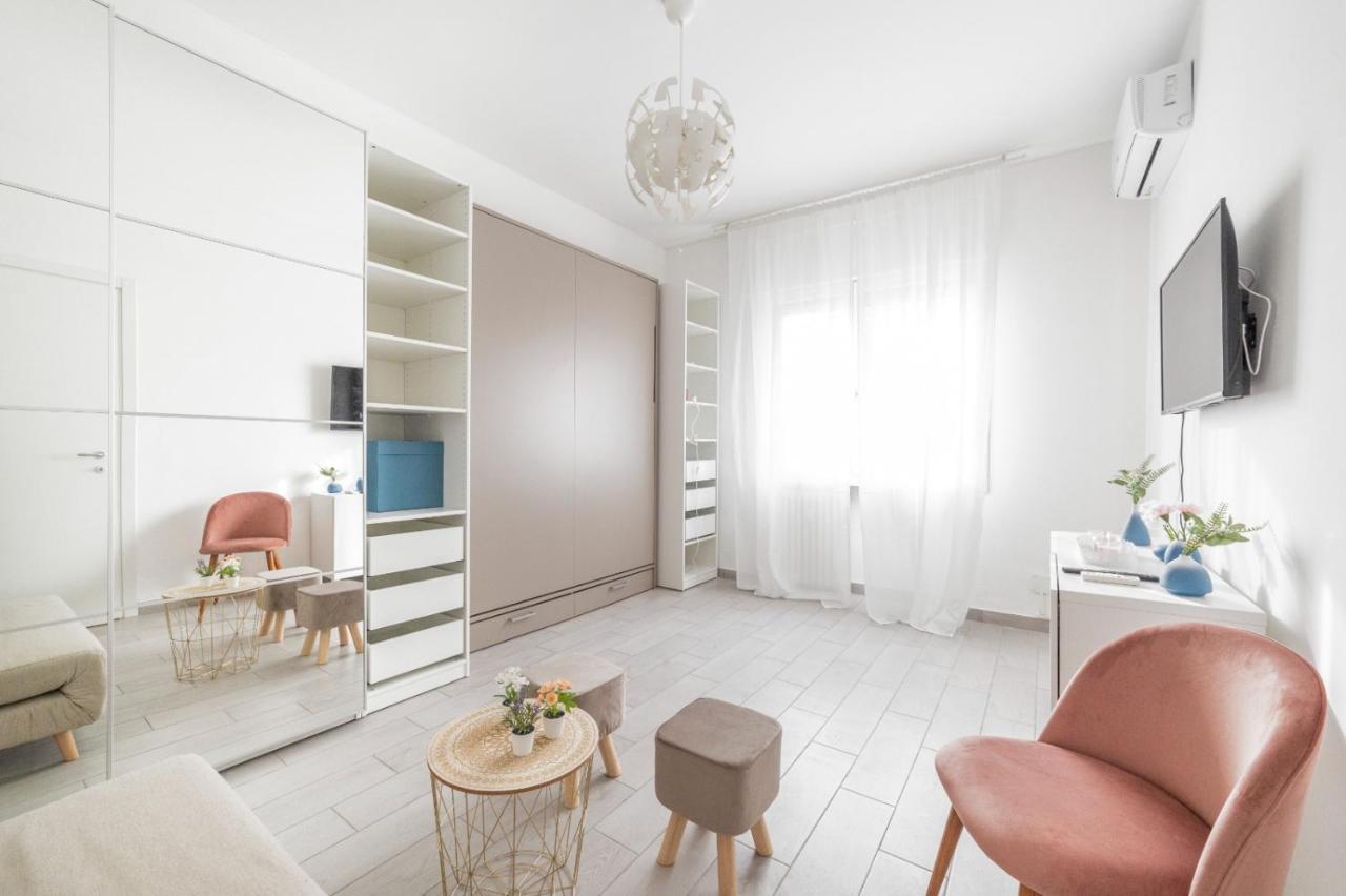 Piazza Tripoli Bright Apartment
