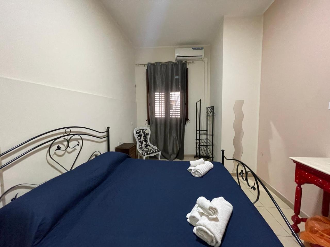Maya Palace Real Rooms Al Centro di Palermo Piu' Breakfast for 1 Day