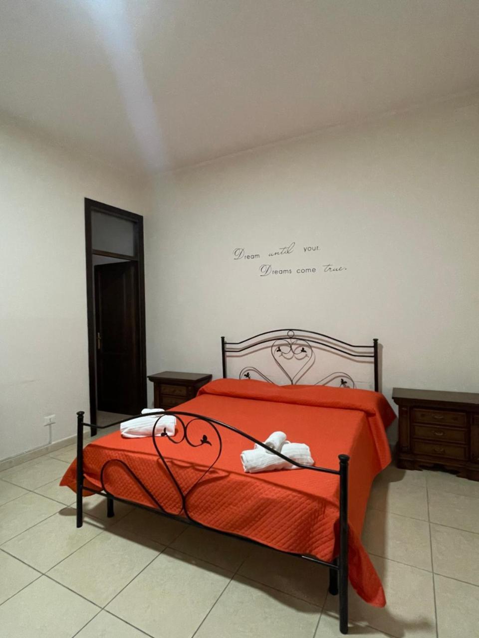 Maya Palace Real Rooms Al Centro di Palermo Piu' Breakfast for 1 Day 2