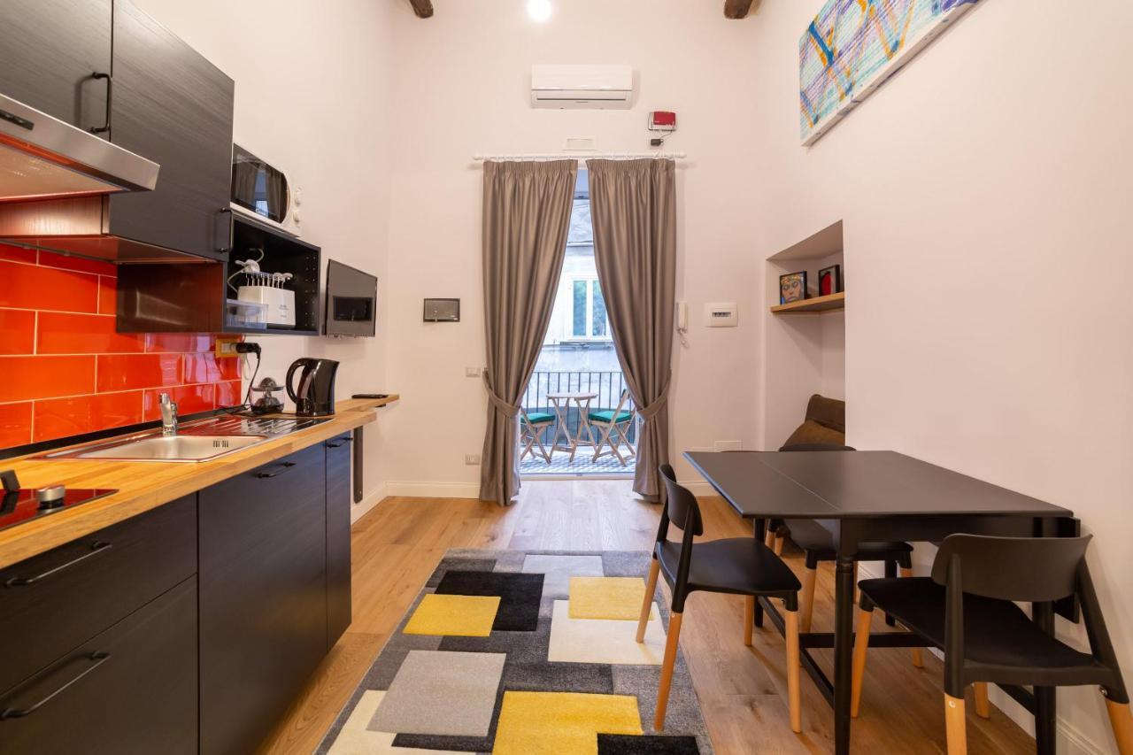 Design Studio Flat Next Sorbillo on Tribunali St 2