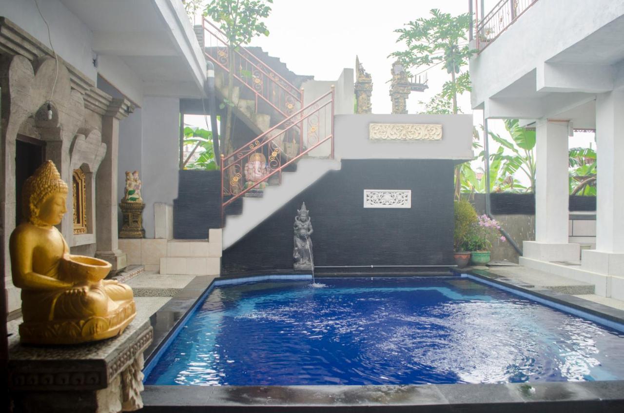Kabera Bungalow 1