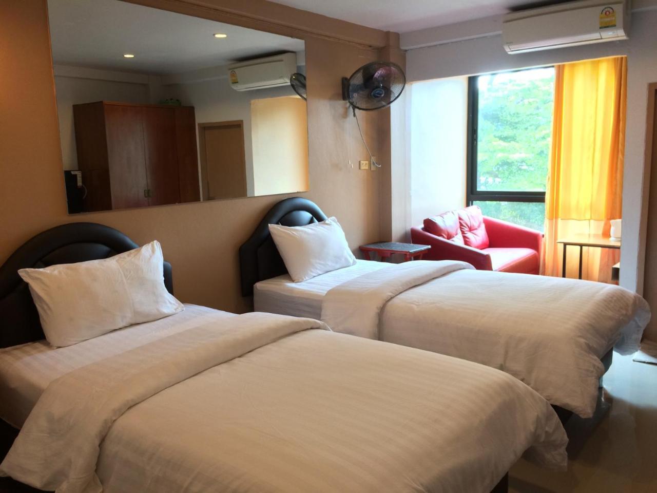 Chanmuan Resident (Adults Only)