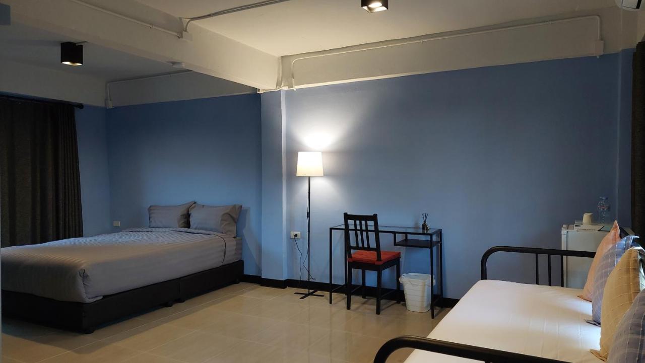 Housemode - Baanyai @ Wongwian Yai (Adults Only) 2