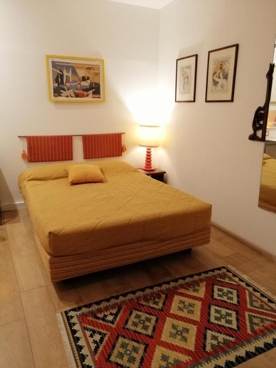 Rizzi, Elegante Monolocale in Centro Storico (Adults Only)