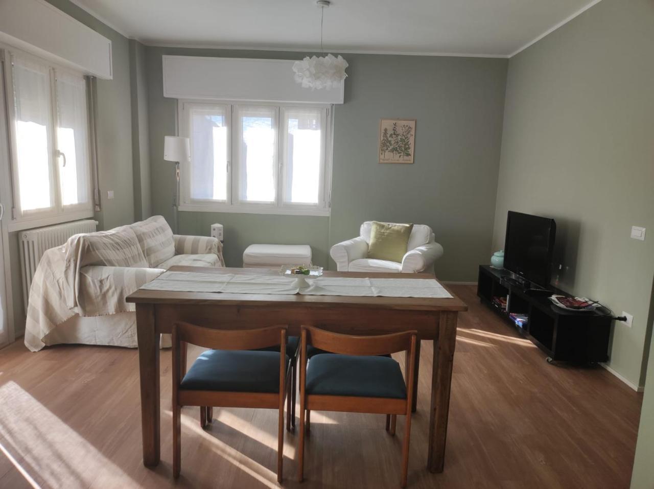Casa Botta. Ampio Appartamento Luminoso E Confortevole 2