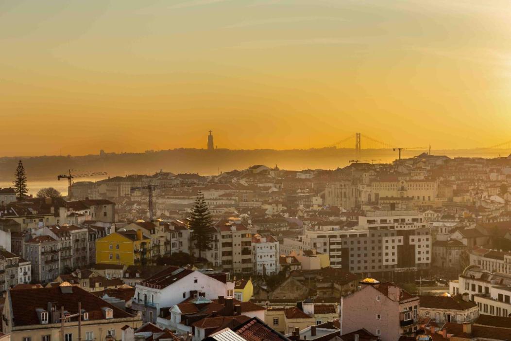 Ola Lisbon - Panoramic Luxury Graca III 1