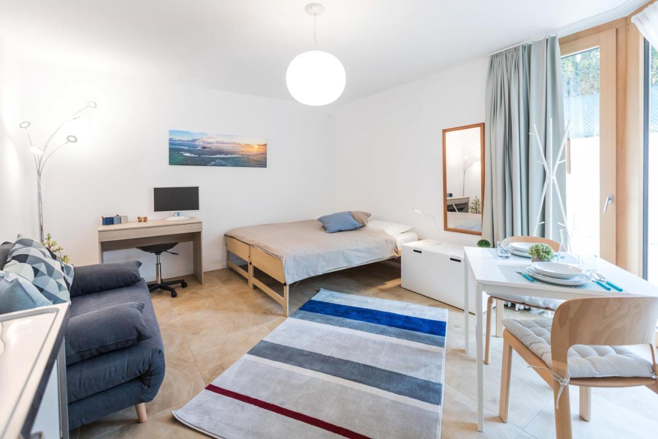 Easy Flat Vezia, Indipendent Entrance, Free Parking 1