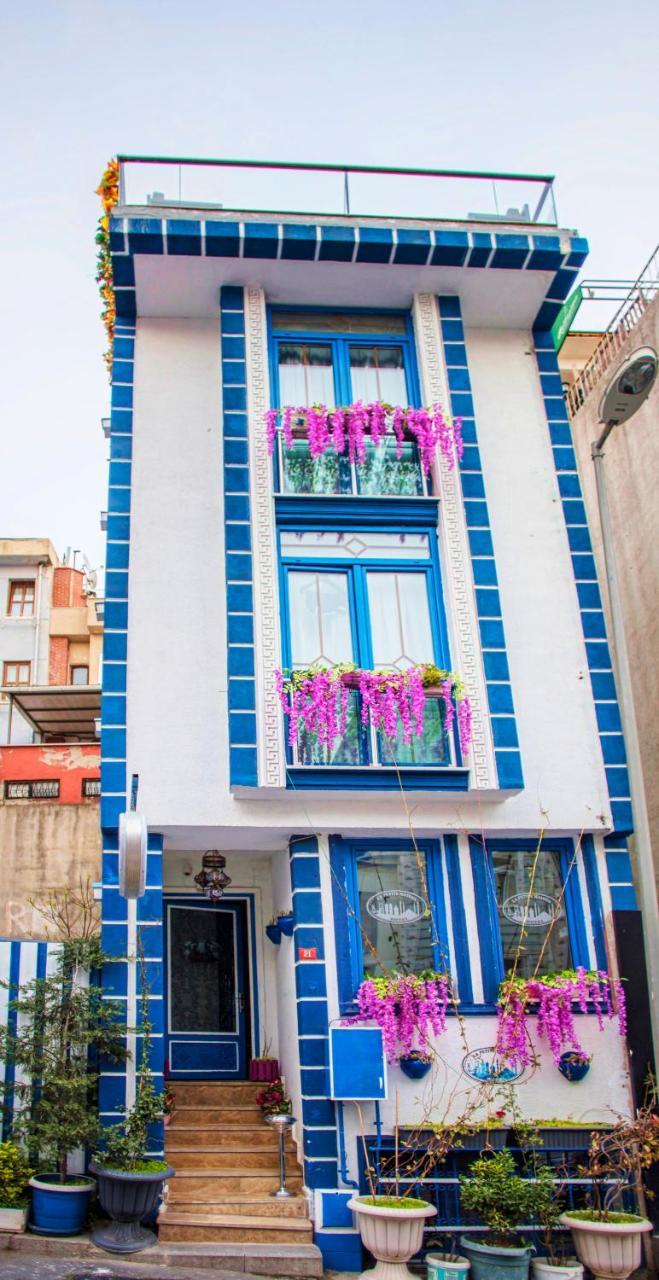La Petite Maison Hotel