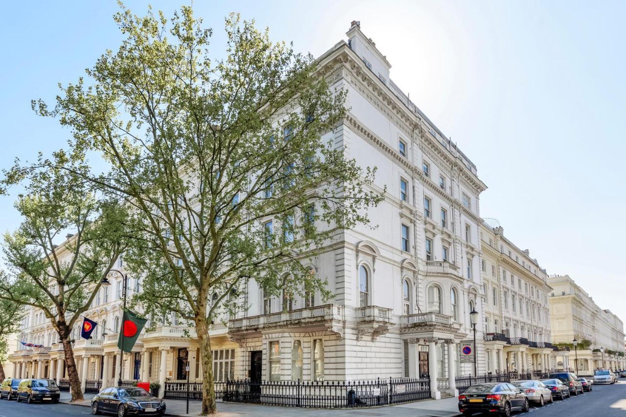 Stunning Kensington Apartment 1