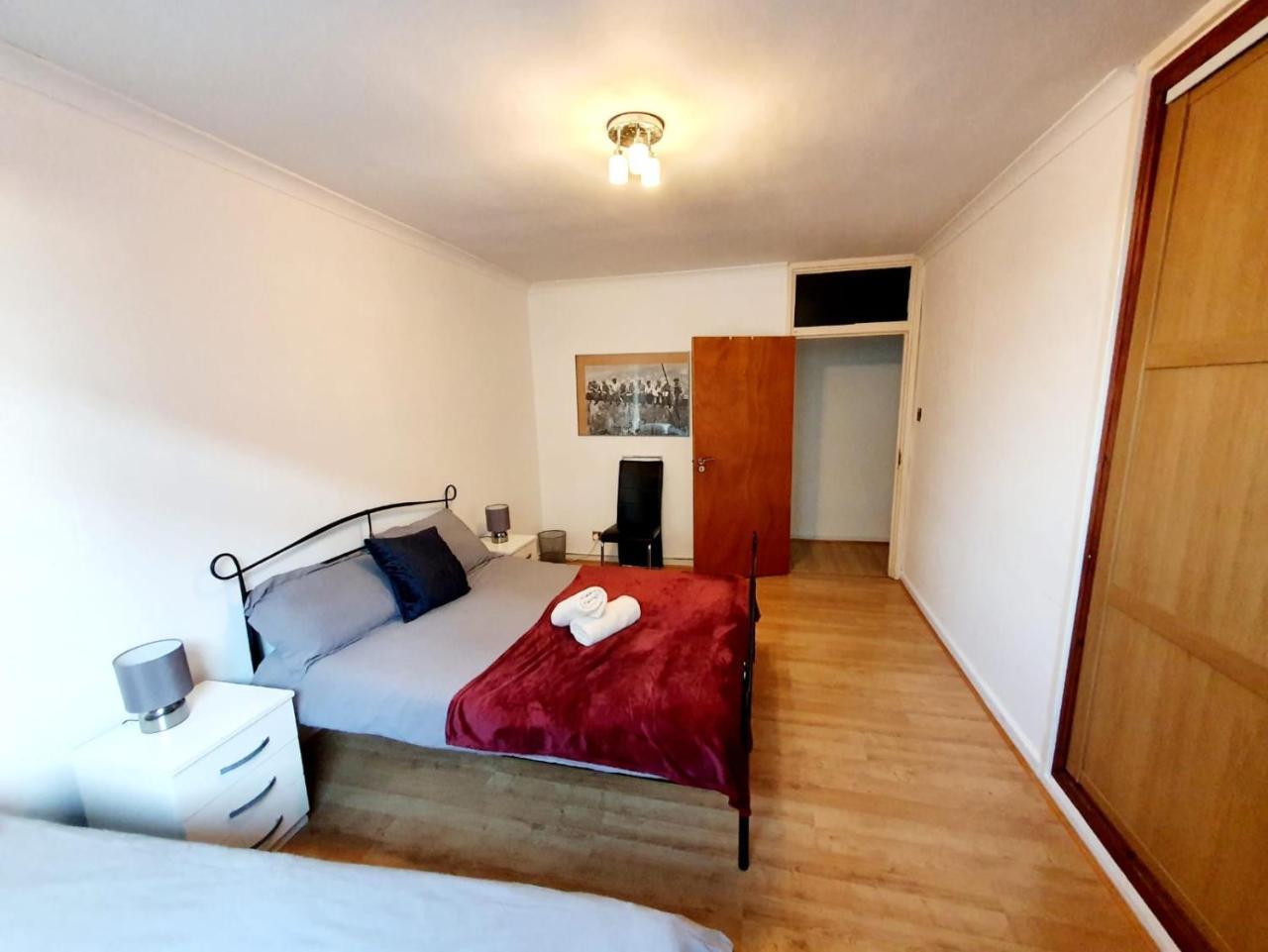 Bright & Spacious Flat Next To Bayswater Station 2