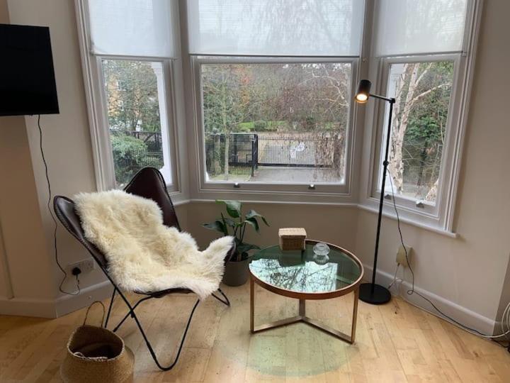 Lovely Spacious 1-Bedroom Flat in Tufnell Park Close To Central London 2