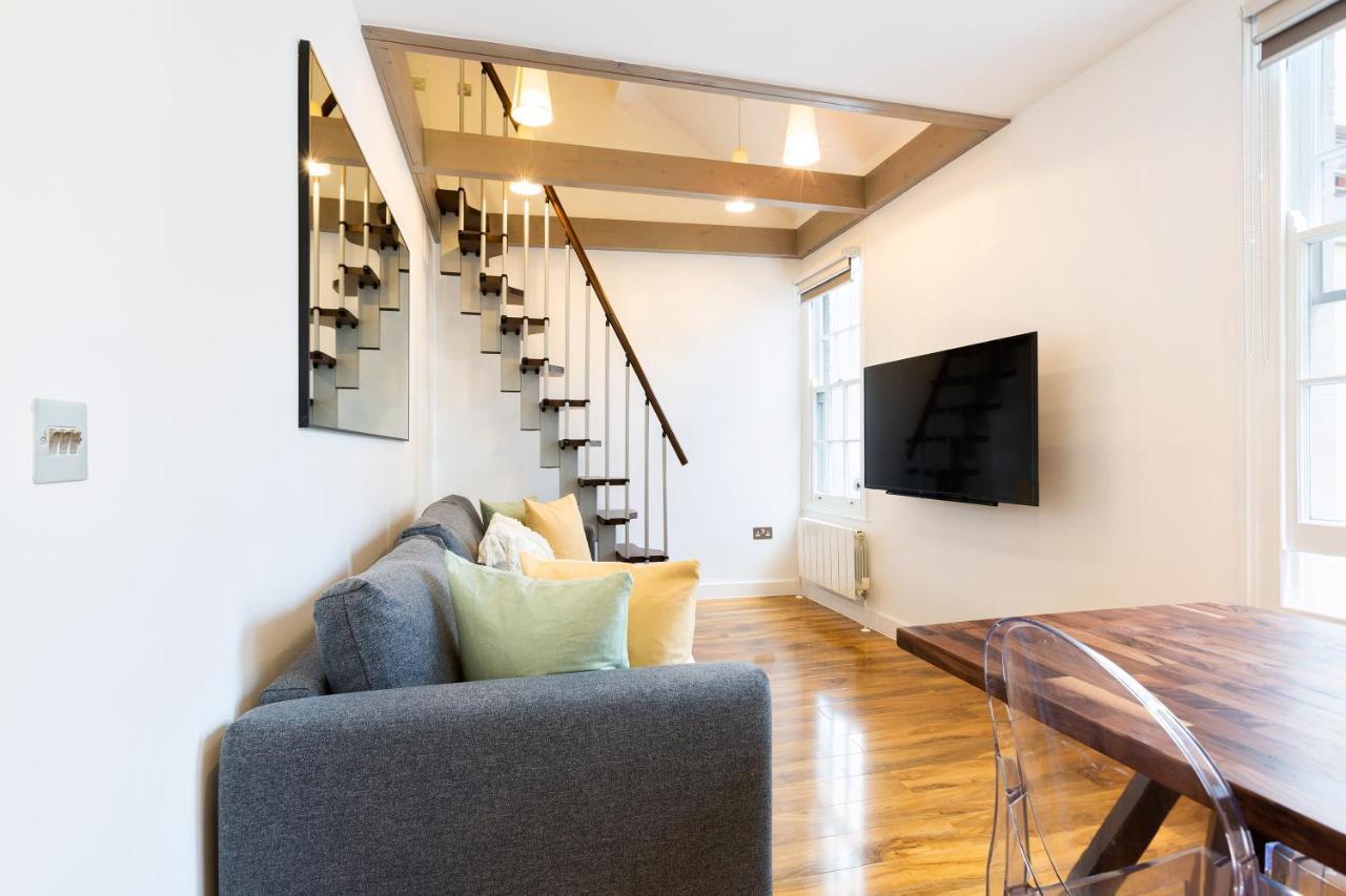 Spacious 4 Bedrooms Flat in New Oxford Street
