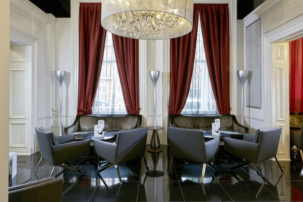 The Queen's Gate Hotel 2