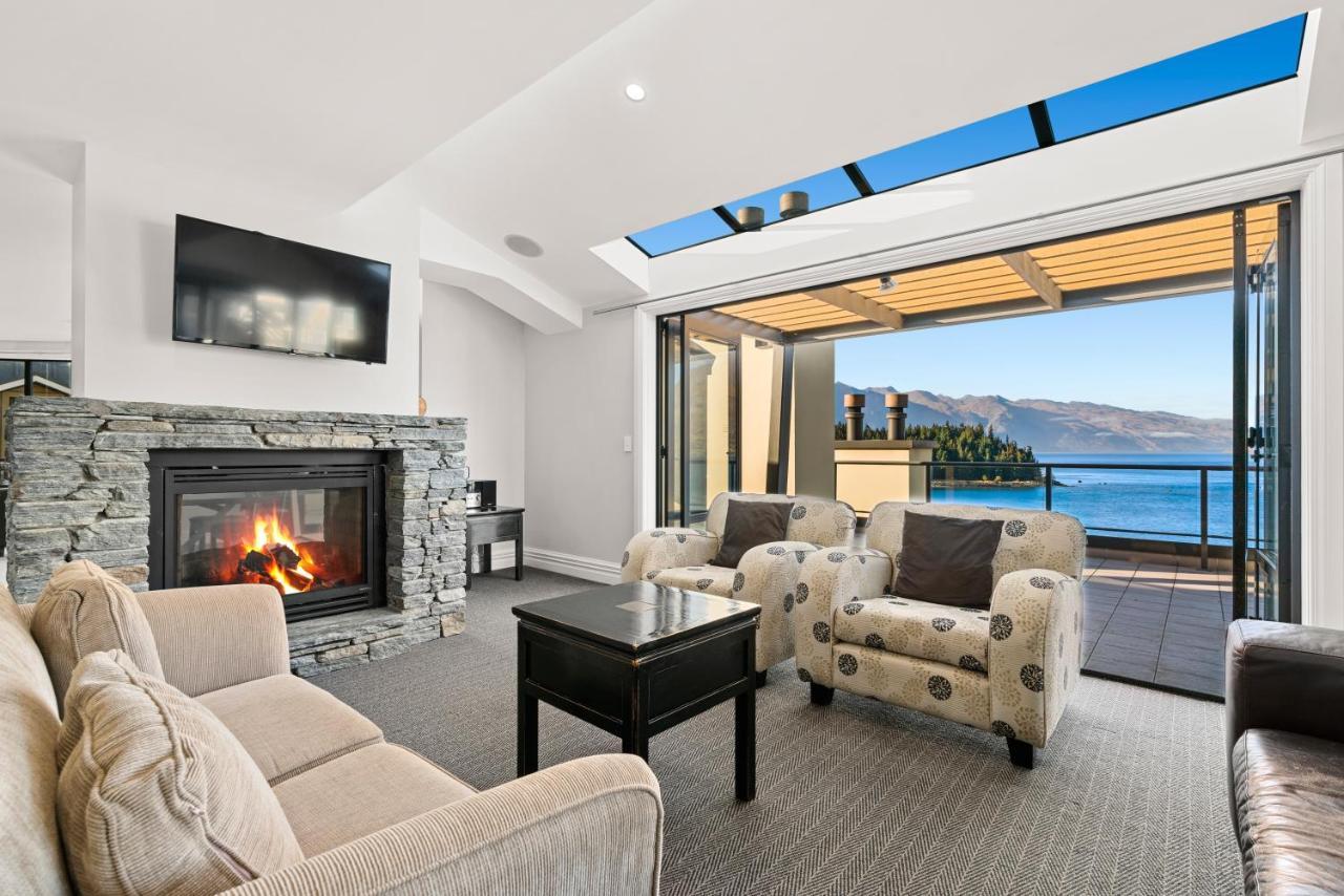 Luxury 6-Bedroom Penthouse Apartment - the Beacon with 3 Spas
