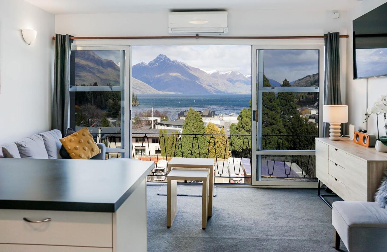 Amazing Views in Downtown Queenstown