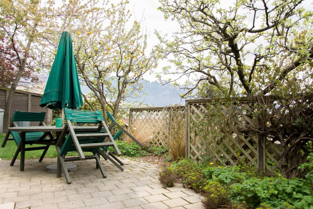 Panoramic: Farmhouse Theme with Shared SPA Pool 1