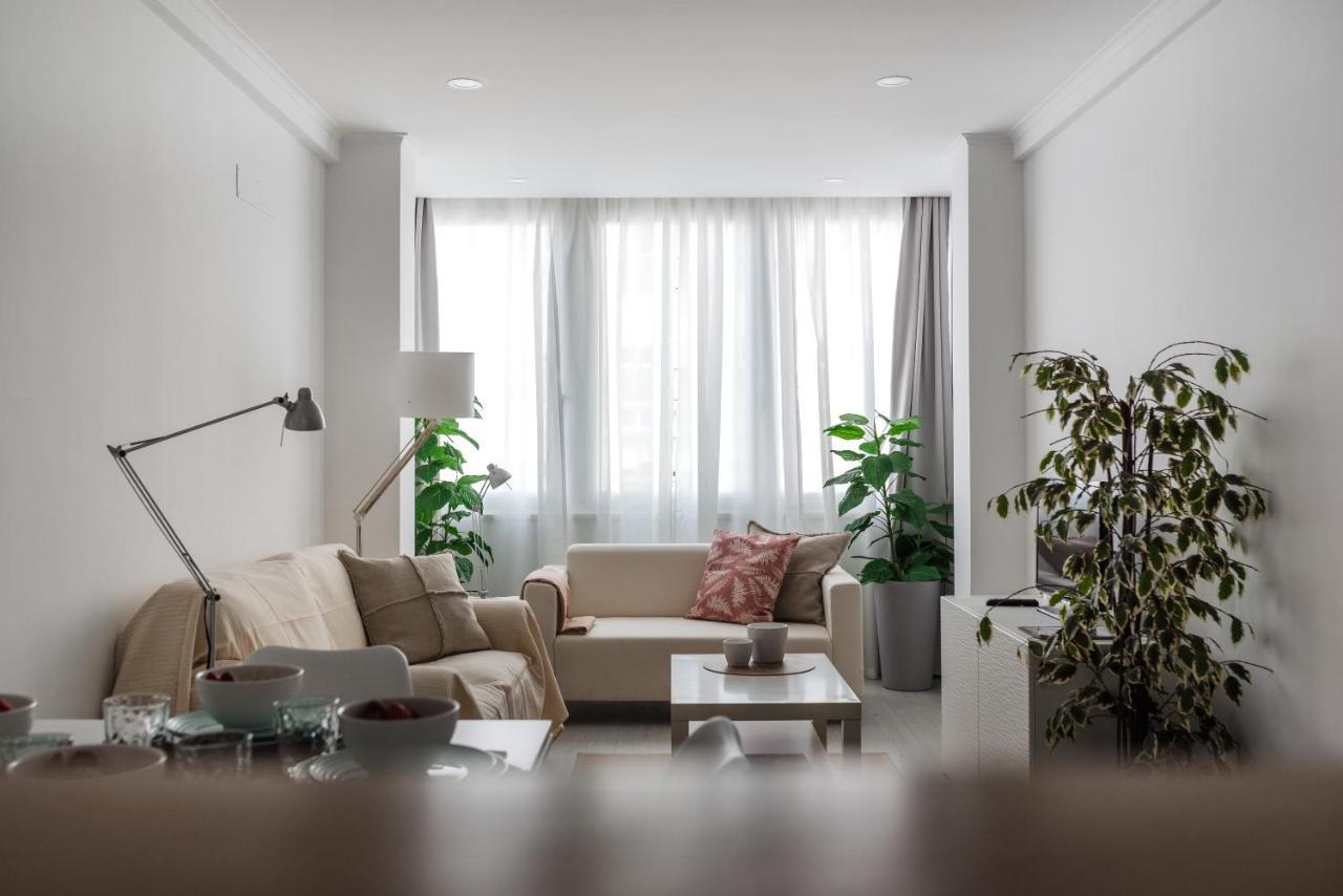 Light-Filled, Fully Renovated Apt Near Belem, by Timecooler 2