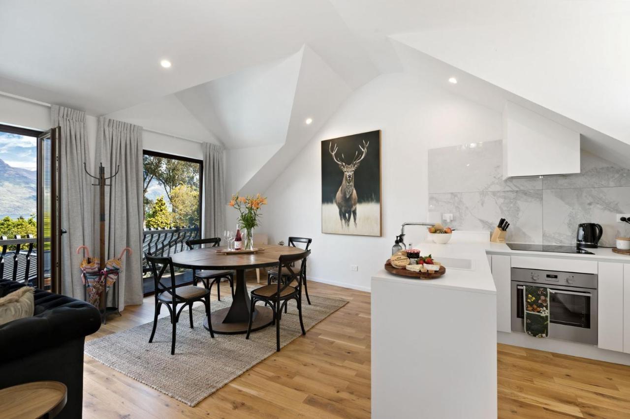 Alpine Cottage 1