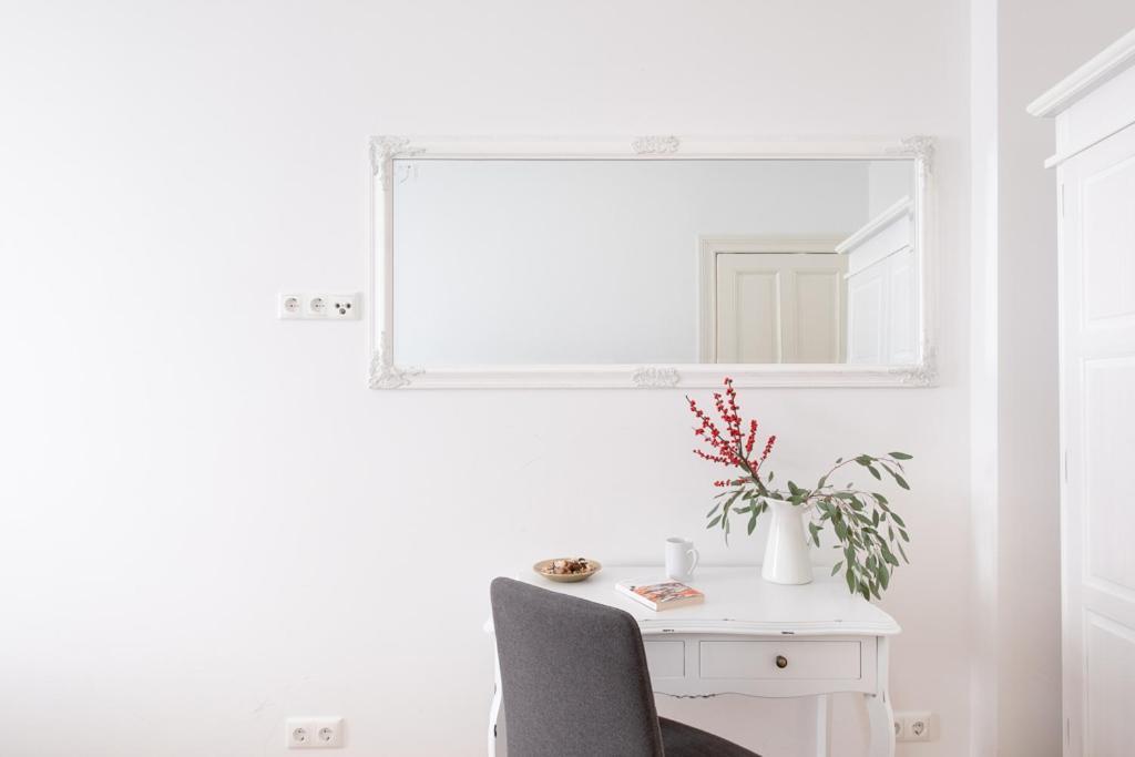 Be in Berlin Apartments Zentral Und Ruhig Fur Familien Und Geschaftsreisende in Schoneberg 1