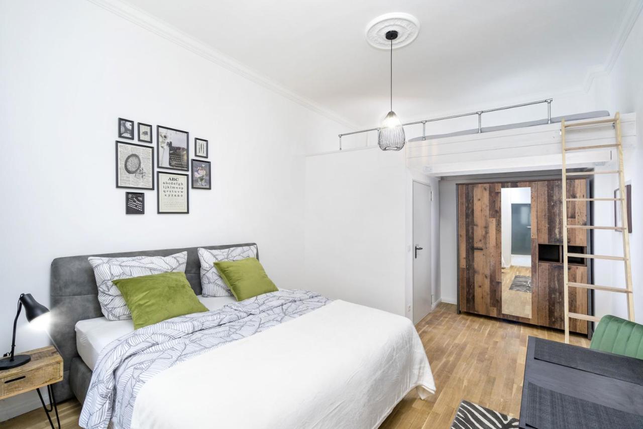 The Koburger Hh, Lovely 1 Br with High Bed Up To 4 Ppl 2