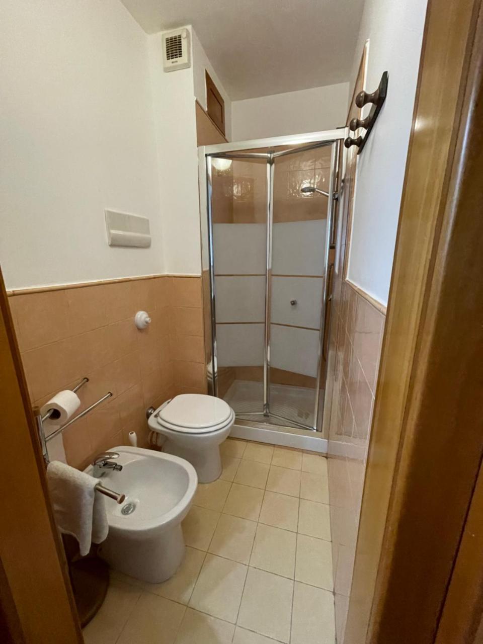 Hola Cathedral House Al Capo 2