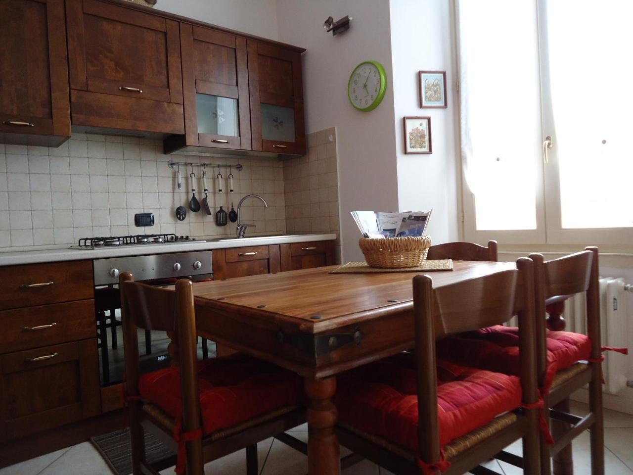 La Ca in Piaza (Adults Only) 2