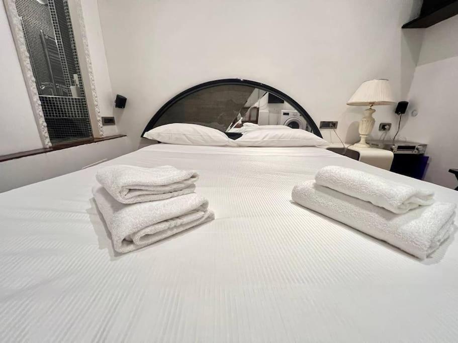 Old Town Florence- Love Apartment 2