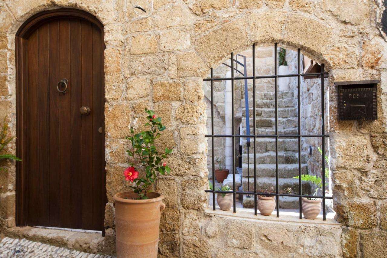 Porolithos Boutique Hotel 1