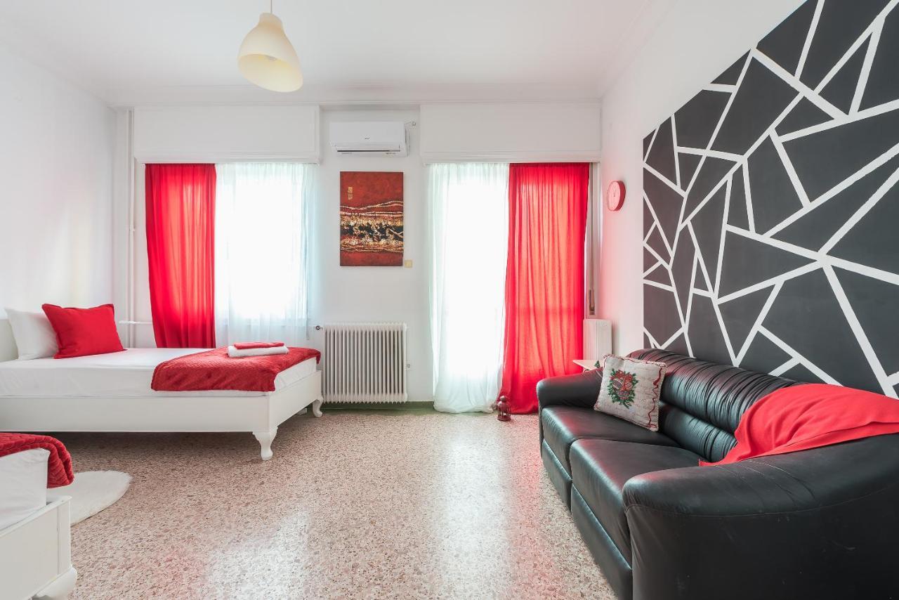 Private Rooms Athens - Shared Bathroom (Adults Only)