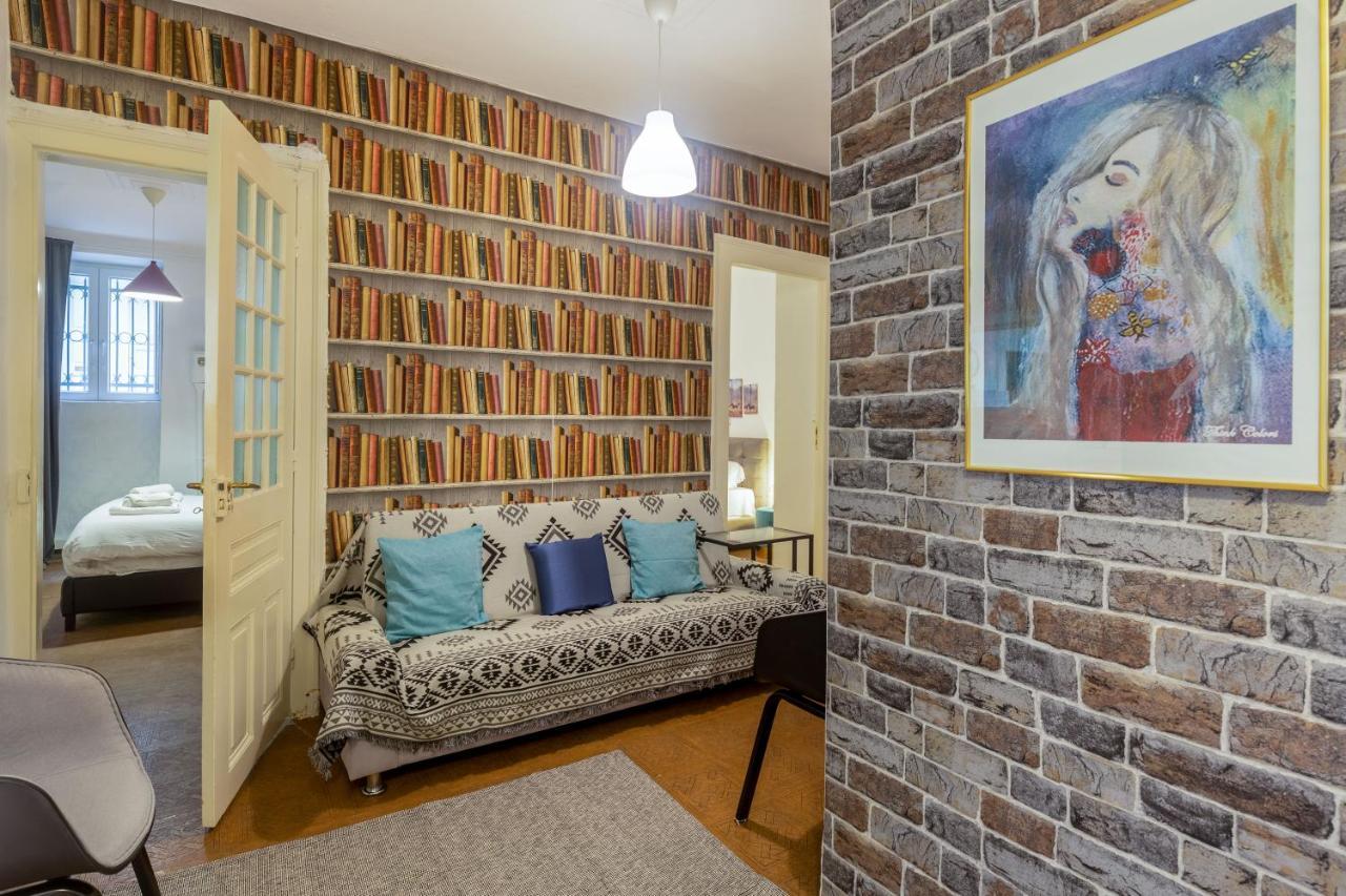 Charming Apartment in the Heart of Plaka