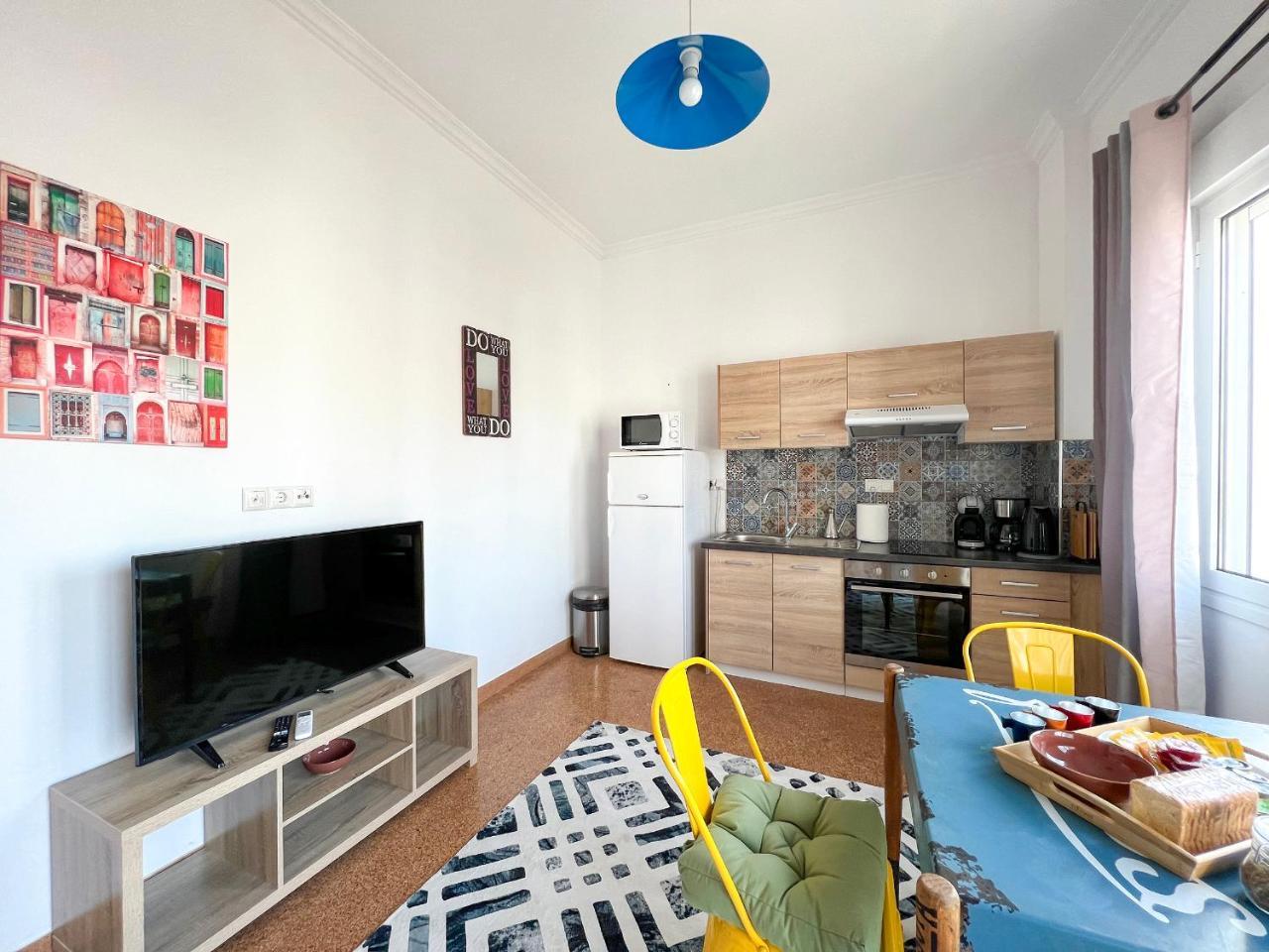 Soho Artsy 55sqm Apt with Acropolis View