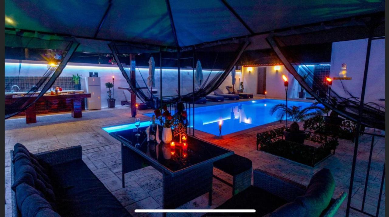 Pervolia House 2
